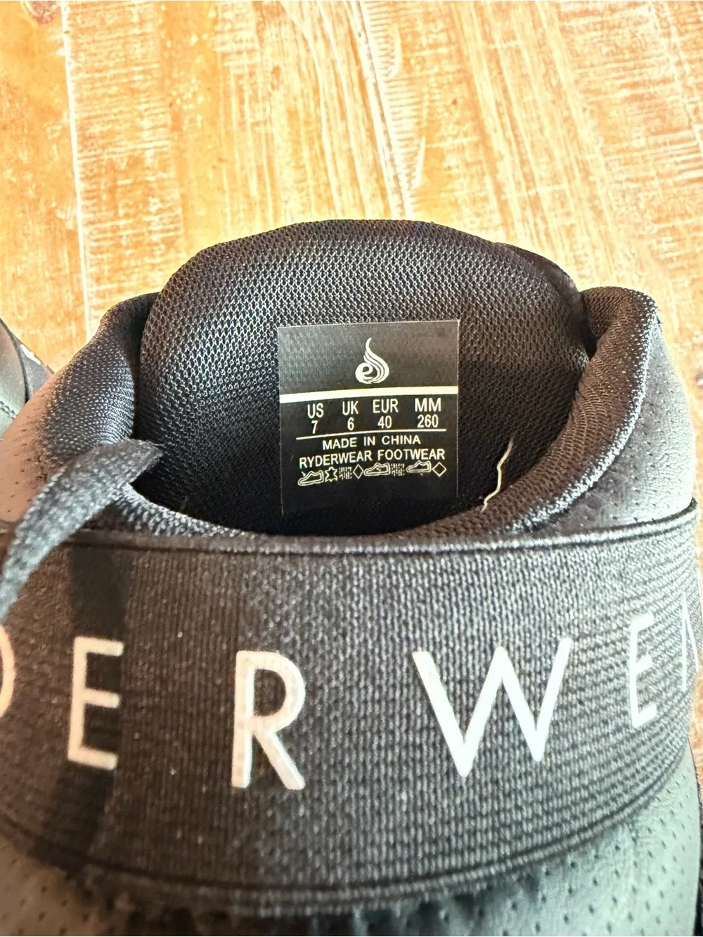 NWT Ryderwear Block High Top Training Shoes Black Women’s US 7 Weightlifting Gym